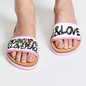 Love Moschino Logo Slides